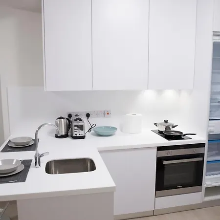 Down Town Luxury Suites Apartment Nicosia